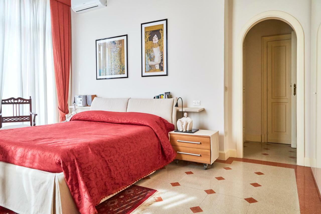 Suite Klimt P.Zza Amedeo Nápoly Kültér fotó