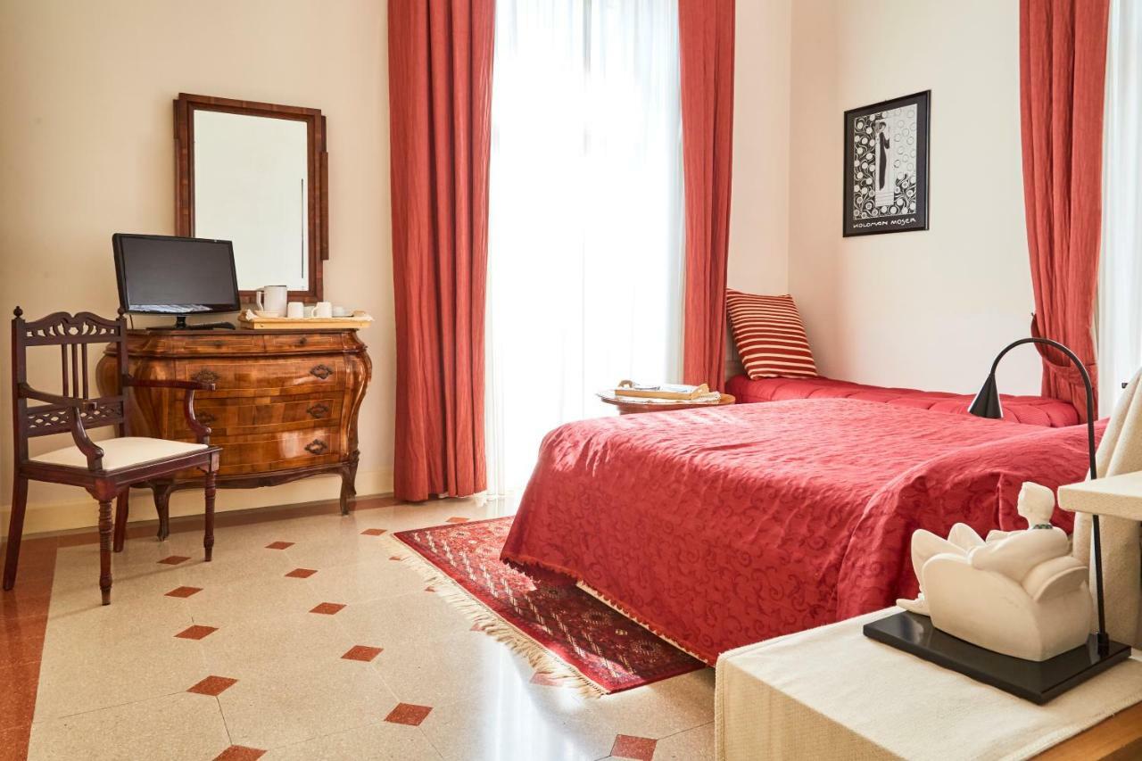 Suite Klimt P.Zza Amedeo Nápoly Kültér fotó